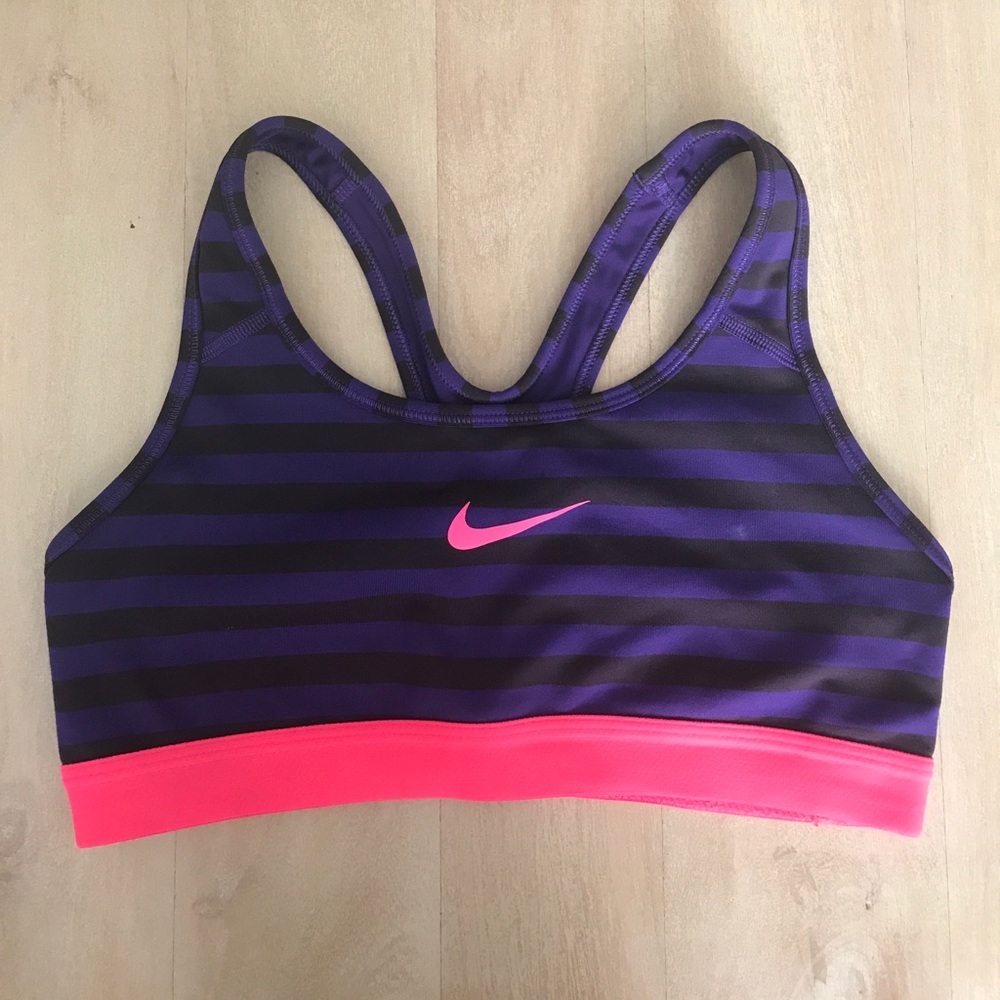 Nike sports bra