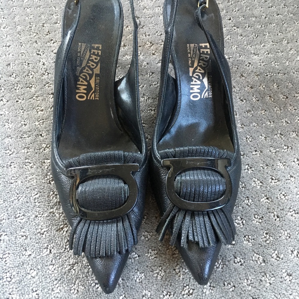 Ferragamo kitten heels size 39