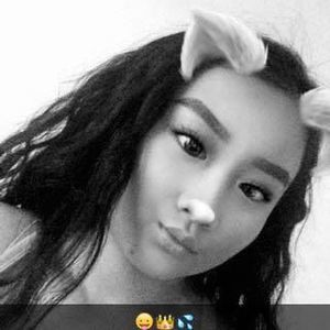 Meet your Posher, Annette