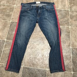 Current Elliot boyfriend crops size 27