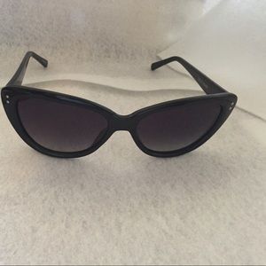 Black Cole Haan sunglasses
