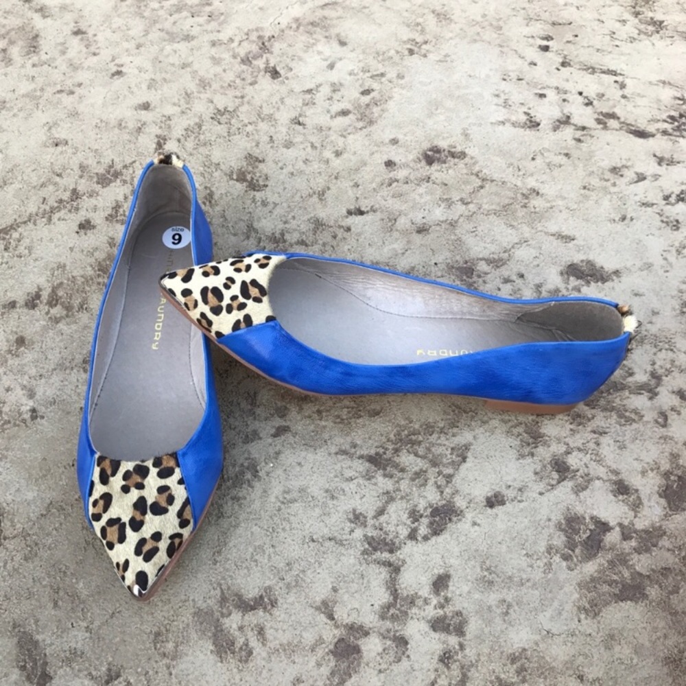 Chinese Laundry flats