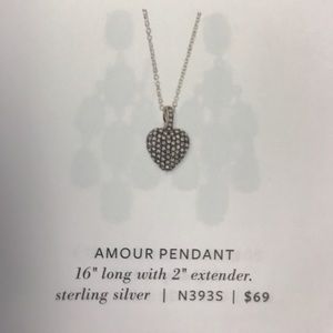 Stella & dot necklace