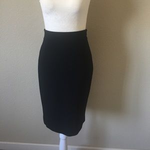 Ann Taylor Pencil Skirt-size 00. Black. Wool Blend