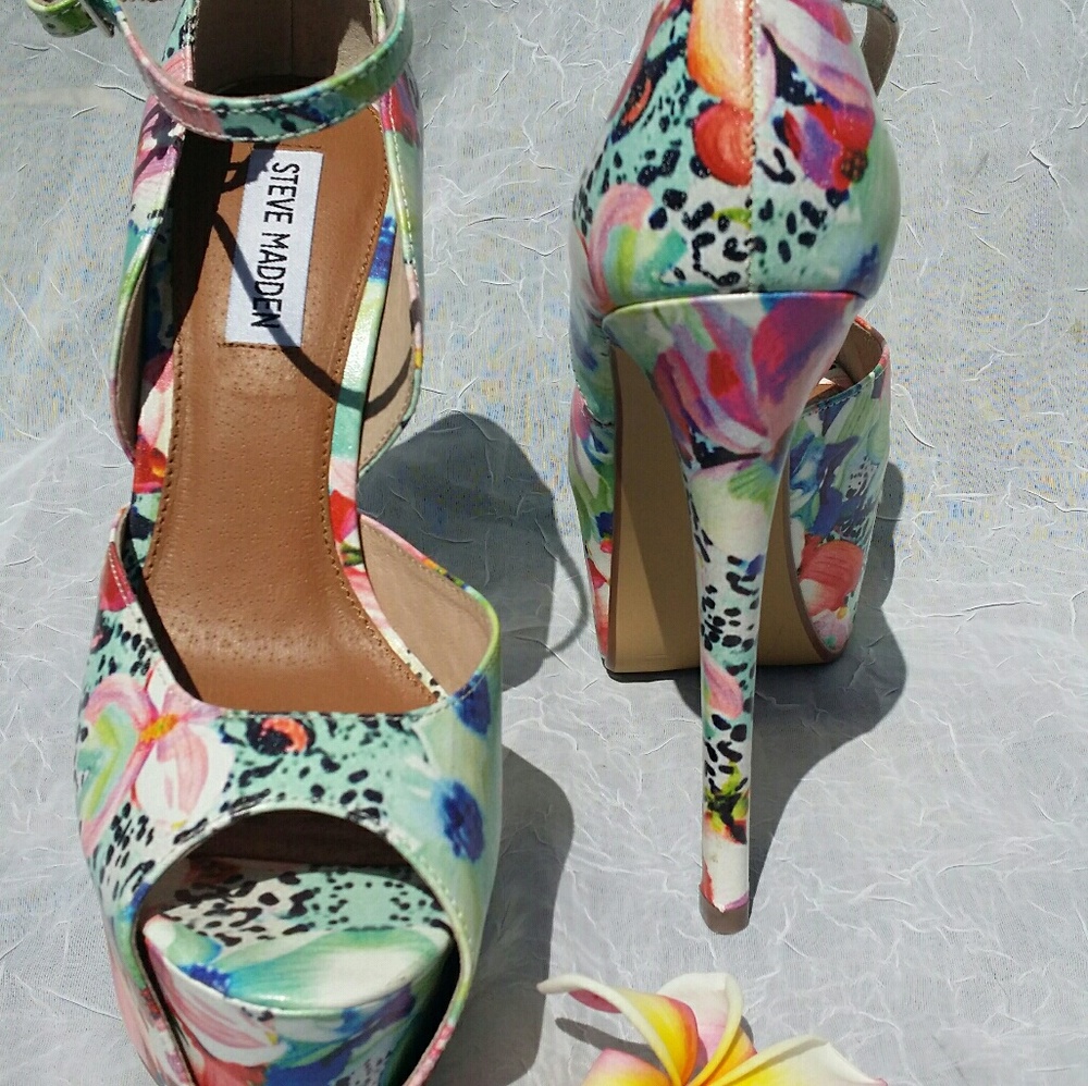 LOWBALL OK!! LOUD FUN/SEXY HEEL STEVE MADDEN!