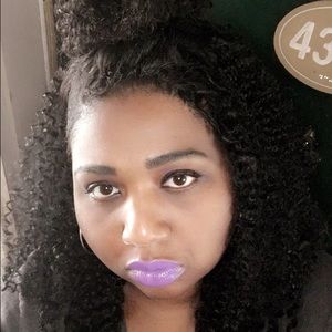 Meet your Posher, Majara