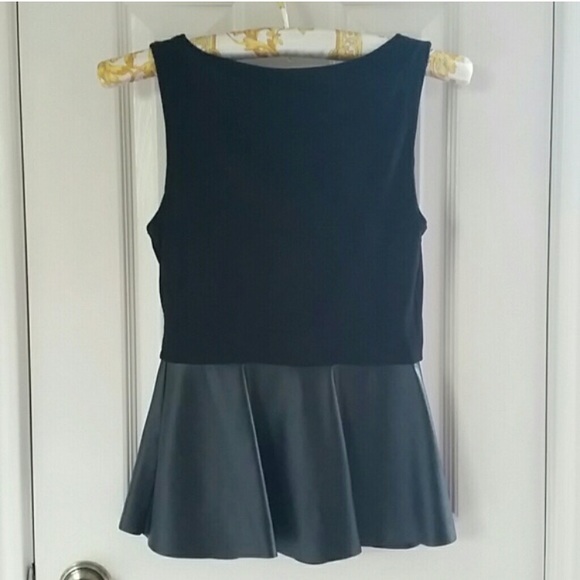Black peplum top - Picture 5 of 5