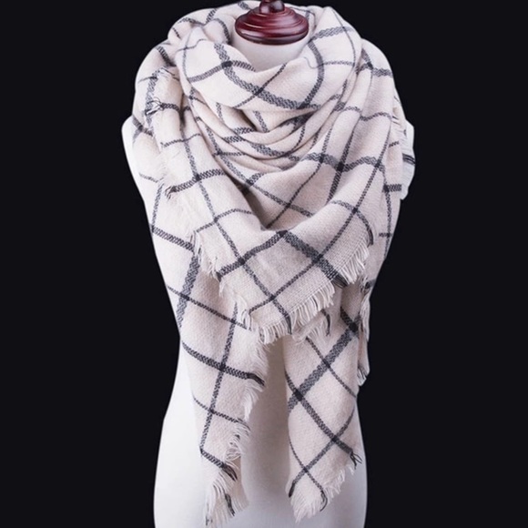 | SOFT PLAID SCARF | - Picture 2 of 4