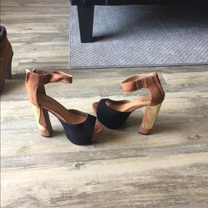 Jeffrey Campbell-INSPIRED high heels