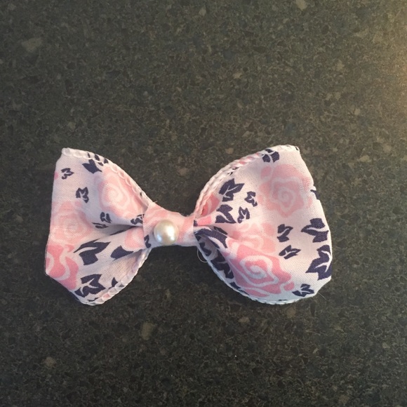 Bows! - Picture 5 of 5