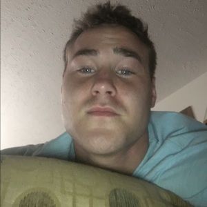 Meet your Posher, Phoenix