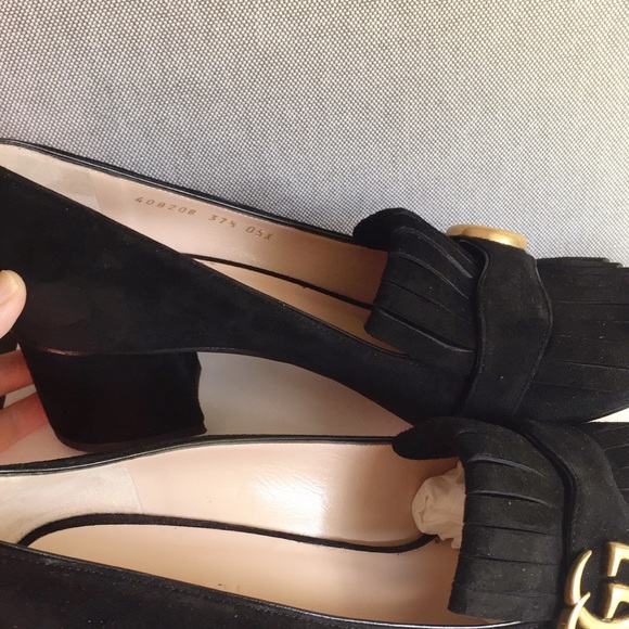 SOLD!!!! Gucci marmont pumps. - Picture 2 of 4