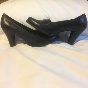 Black George heels. Bundle with a dress = FREE