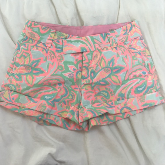 Lilly Pulitzer Barclay Shorts - Picture 1 of 5