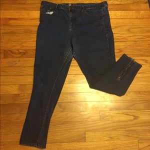 Mossimo dark wash skinny jeans with ankle zipper