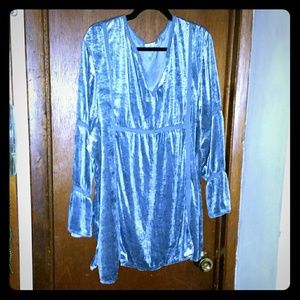 🍁🍊 silver velvet top