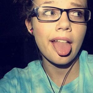 Meet your Posher, Alayna