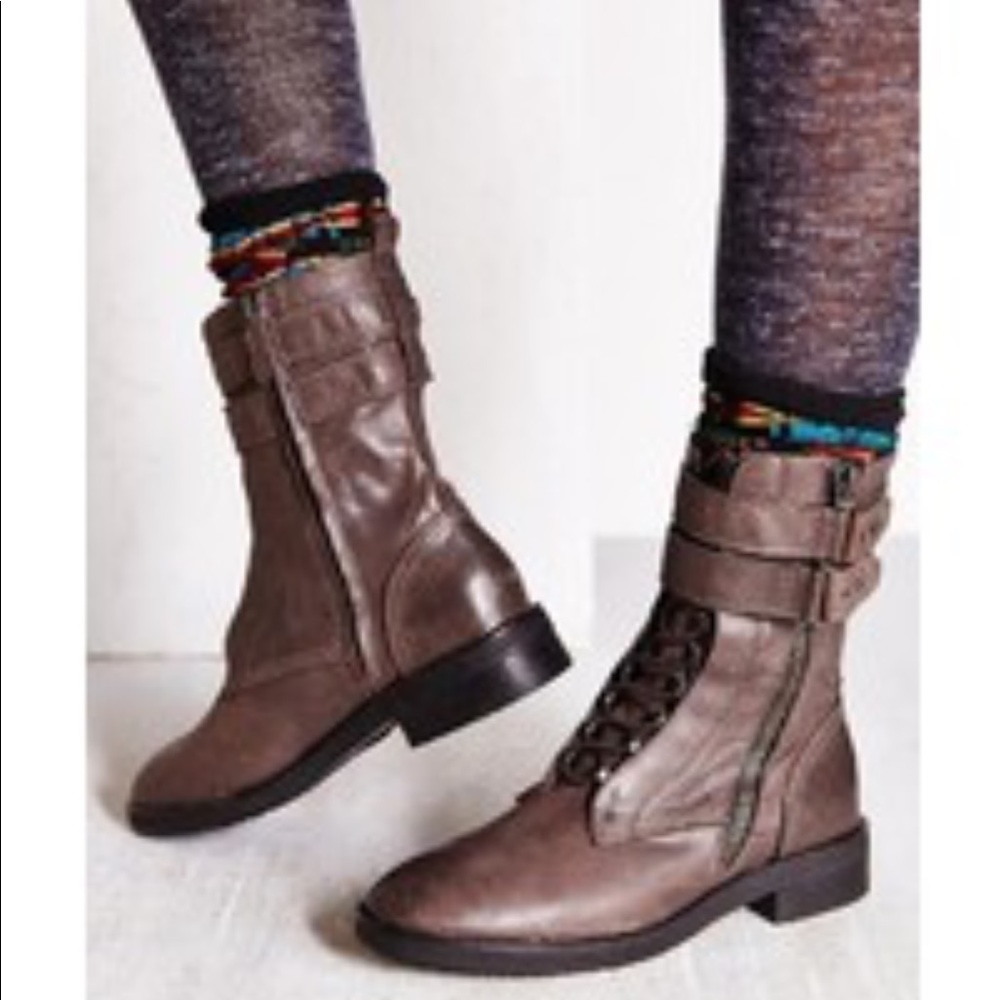 Dolce vita Combat boots