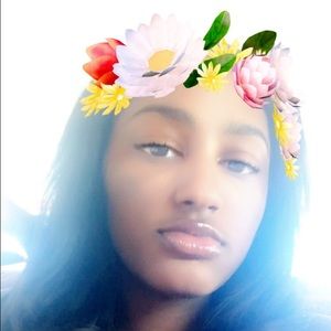 Meet your Posher, Victoria