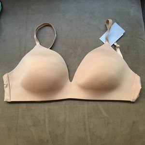 NWT Gap wireless bra