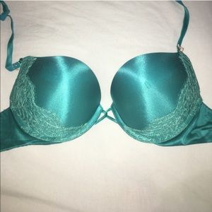 Victoria secret bombshell bra, 34B