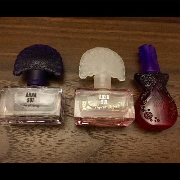 Anna Sui Perfume Set - Picture 2 of 3