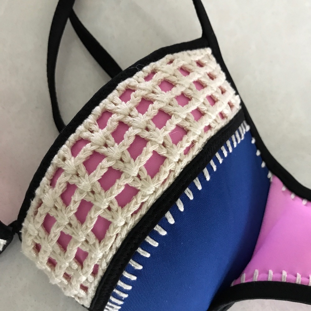 Victoria Secret Bathing suit Top (32B)