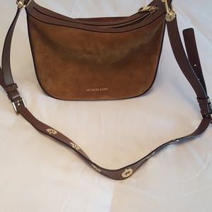 Michael Kors crossbody wore once great fall bag