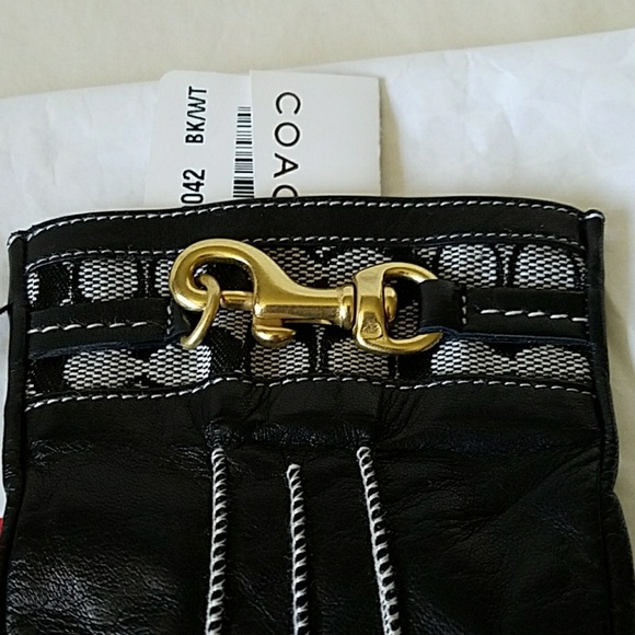 Coach Leather Driving Gloves - Picture 3 of 4