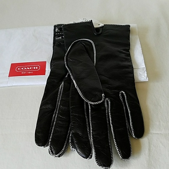 Coach Leather Driving Gloves - Picture 4 of 4