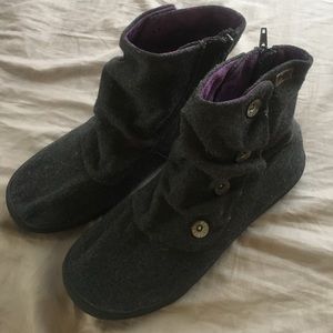 Dark grey button up booties