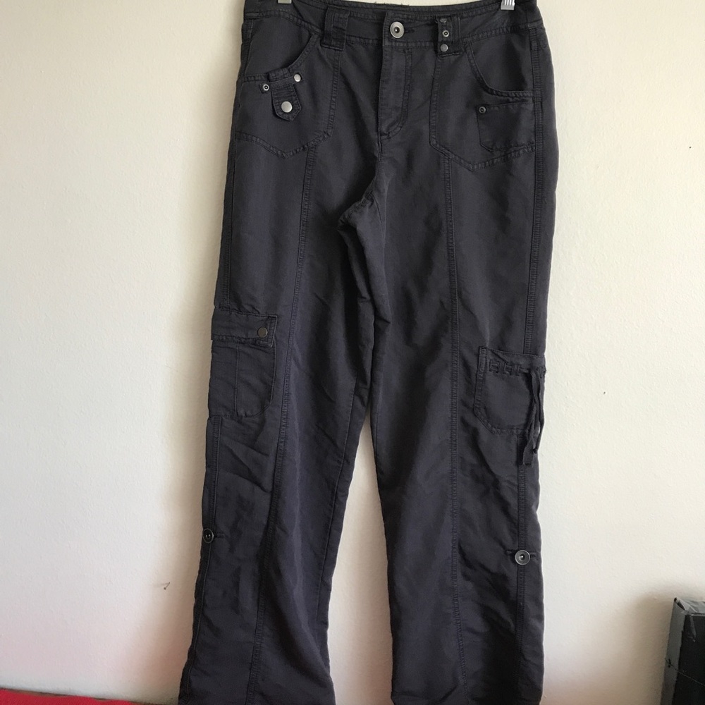 Saks 5th ave cargos sz 4