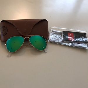 Ray-Ban Original Aviator Gold Matte Sunglasses