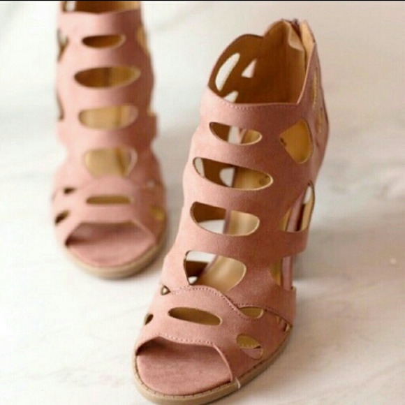 - Last - Rose Cutout Ankle Booties - Picture 2 of 4