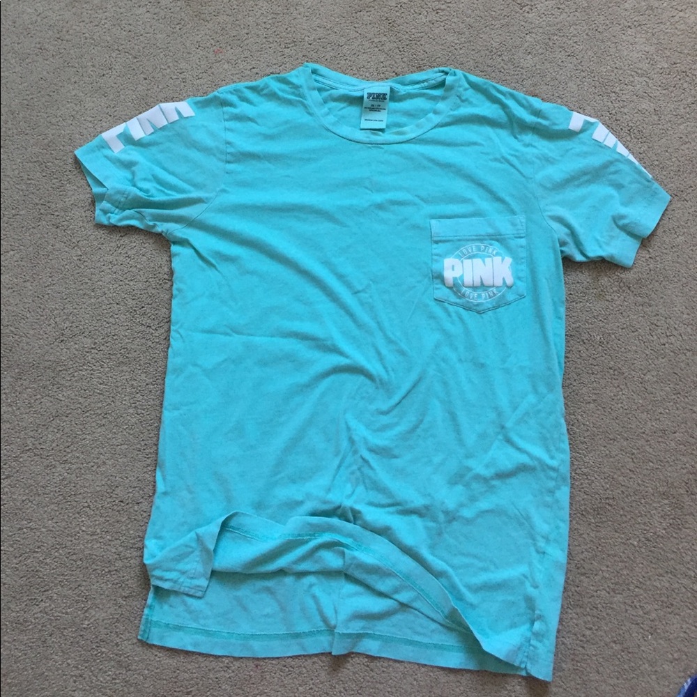 Light blue VS pink tee