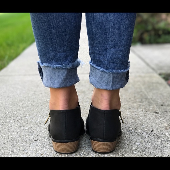  Black Perforated Booties - Picture 4 of 6