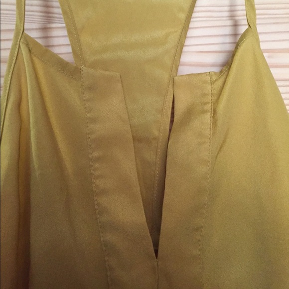 Mustard Yellow HALTER TOP Exposed Back SZ M - Picture 5 of 6
