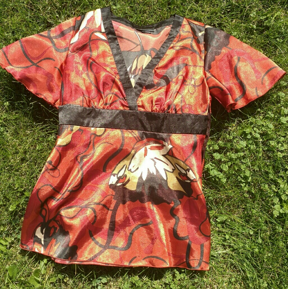 Black and orange apostrophe kimono tunic top