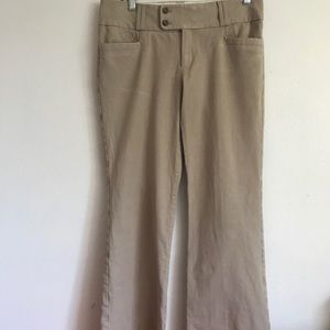 Banana Republic Size 8 stretch Khaki