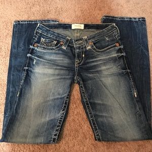 ✨GOODWILL NOTICE✨ Big Star Jeans