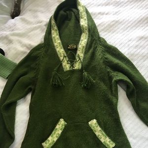Alpaca sweater from Peru