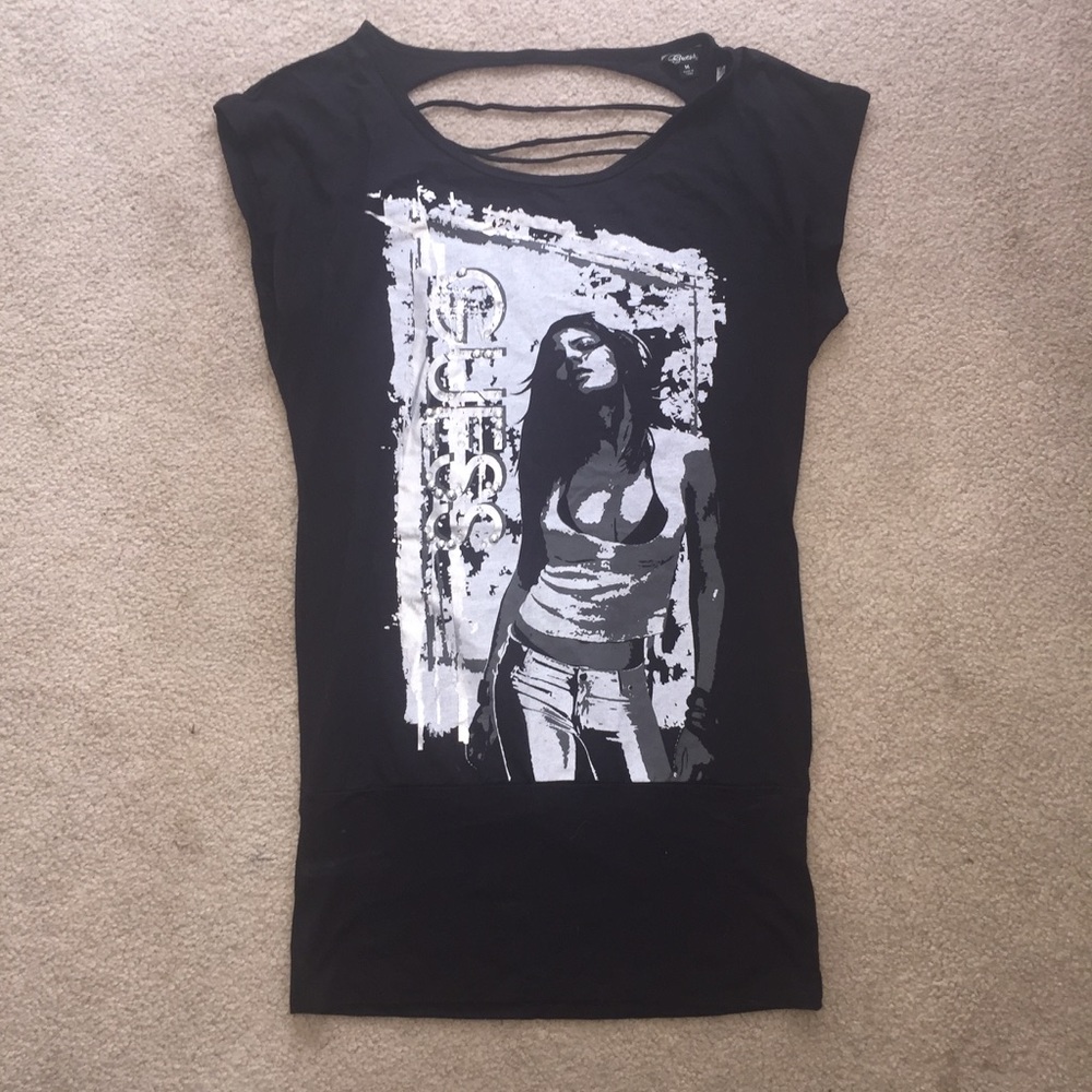 GUESS graphic tunic, with sexy, ripped back