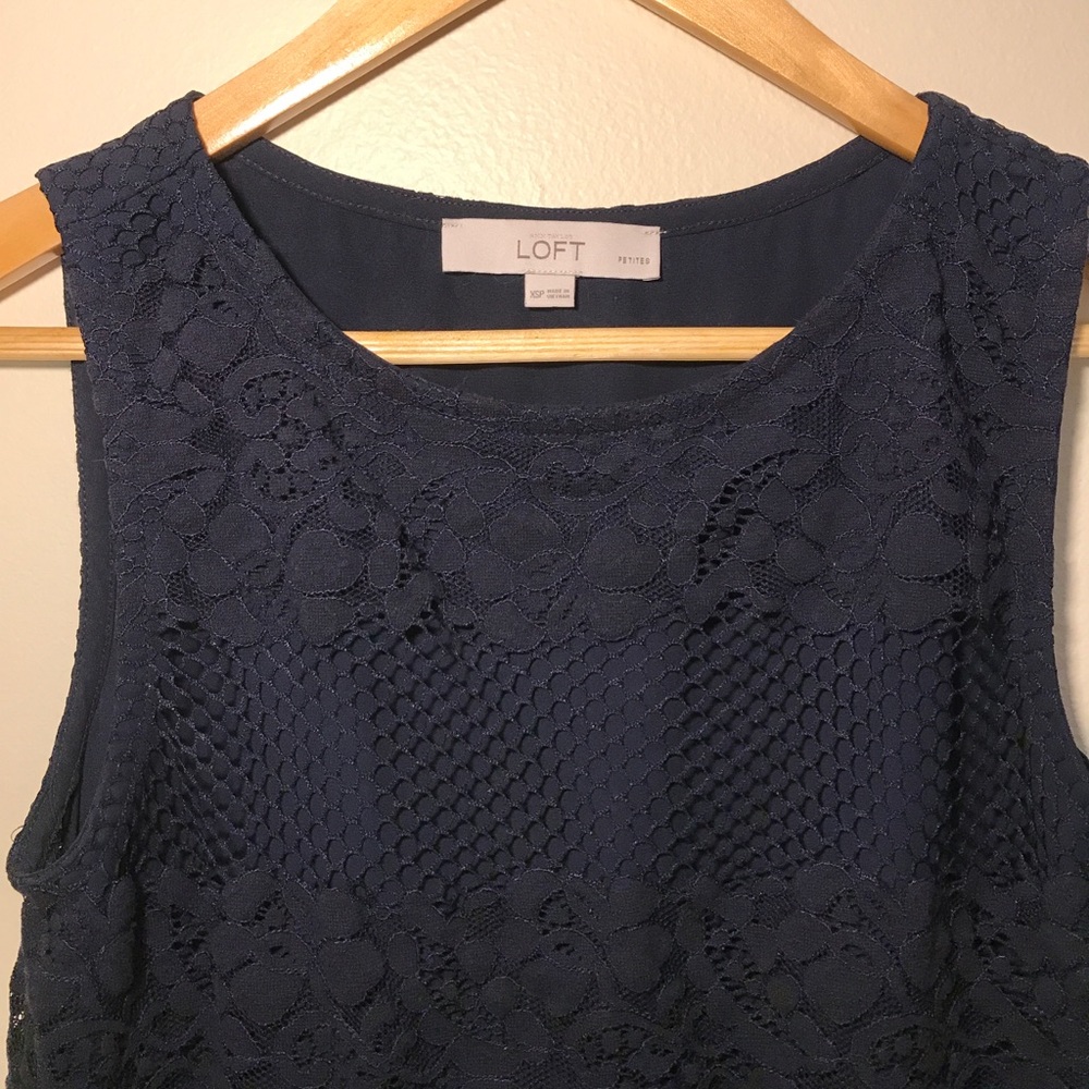 Loft petite navy lace top