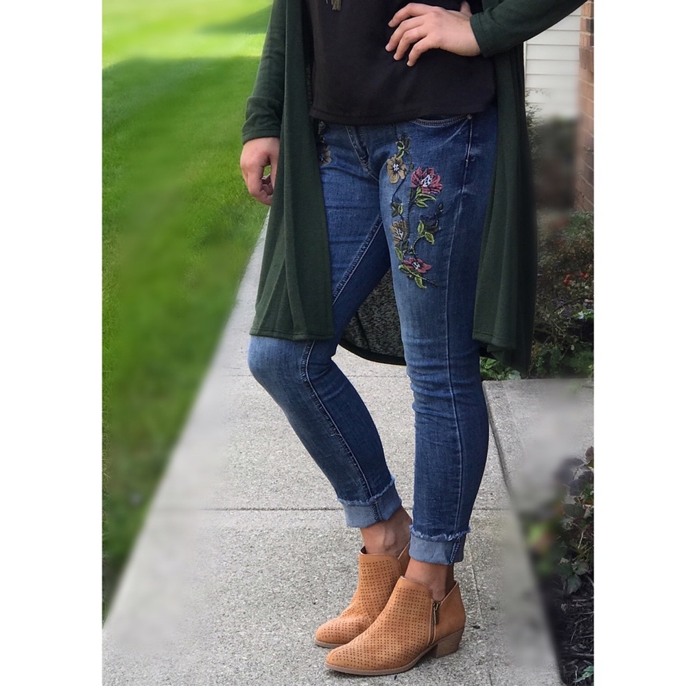 FINAL PRICE! Tan Perforated Booties - Picture 6 of 8