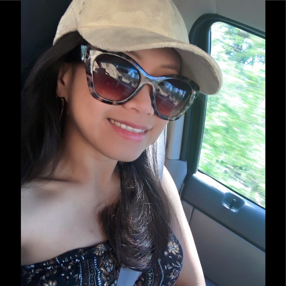 Meet your Posher, Meramia