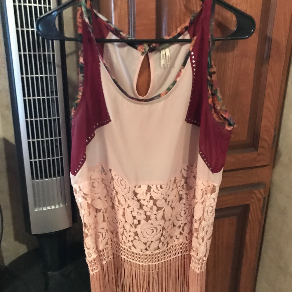 Bke gimmicks fringe tank top