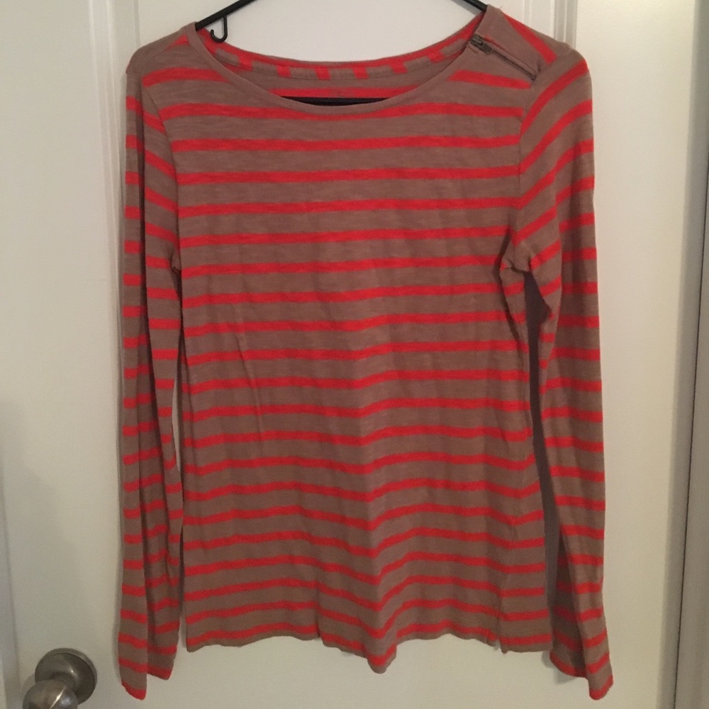 🚫SOLD🚫LOFT long sleeve shirt