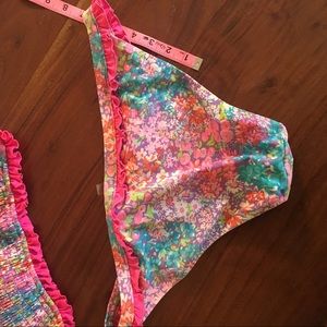 Victoria's Secret Swim - Victoria's Secret pink floral bikini Victoria's Secret Swim - Victoria's Secret pink floral bikini