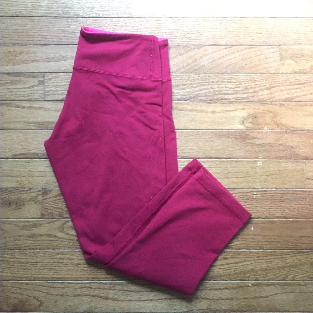 Red cropped Lulu lemons