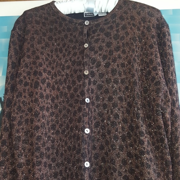 Cignal Animal Print button down cardigan. Size L - Picture 4 of 8